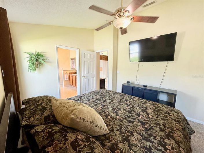 Image No.48-5 Bed House for sale