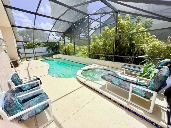 Image No.51-5 Bed House for sale