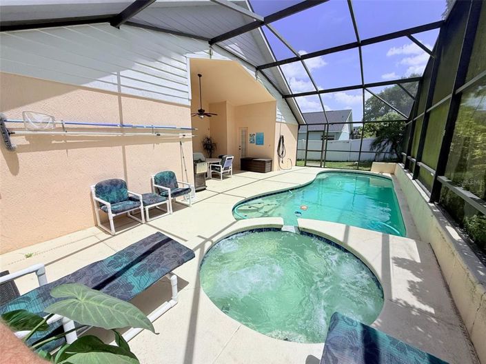 Image No.52-5 Bed House for sale