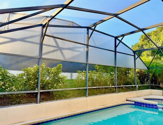 Image No.55-5 Bed House for sale