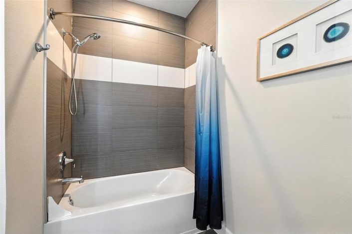 Image No.42-3 Bed Townhouse for sale