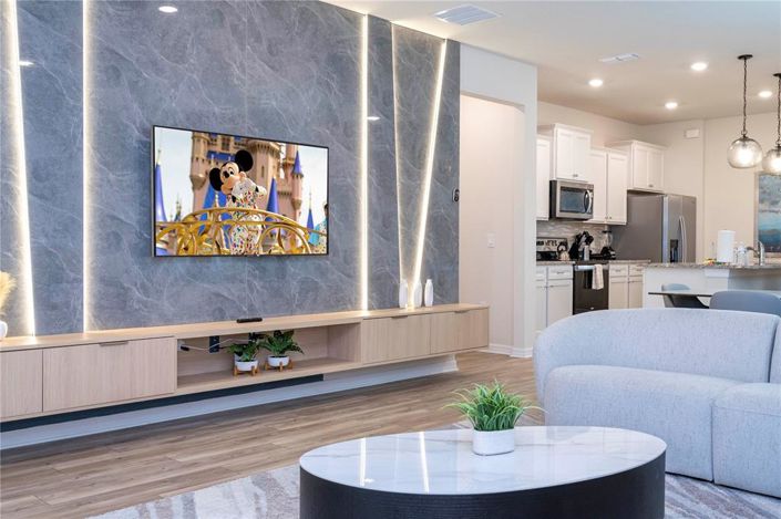 Image No.33-7 Bed House for sale