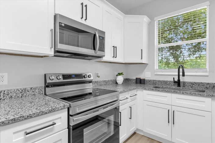 Image No.12-4 Bed Apartment for sale