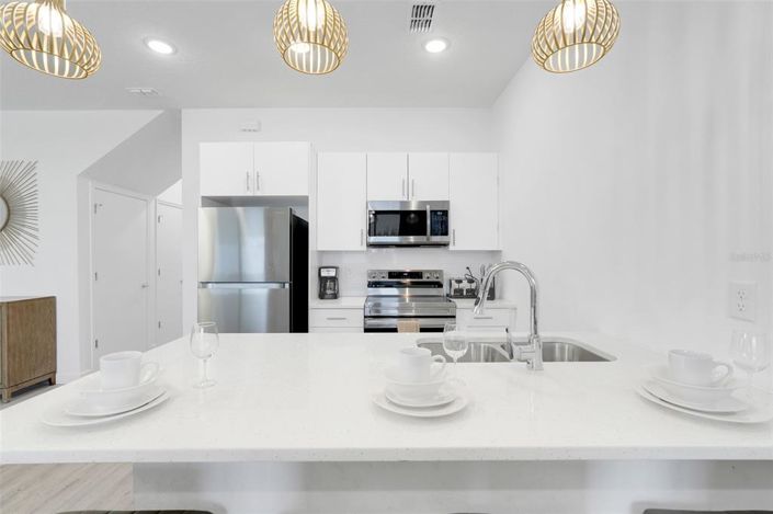 Image No.17-3 Bed Townhouse for sale