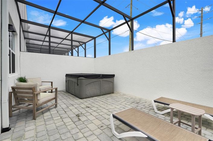 Image No.22-3 Bed Townhouse for sale