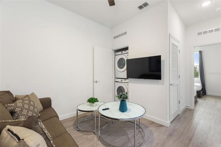 Image No.27-3 Bed Townhouse for sale