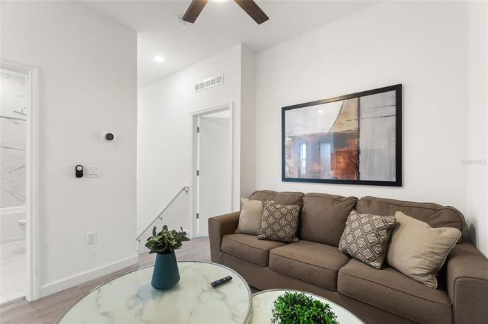 Image No.28-3 Bed Townhouse for sale