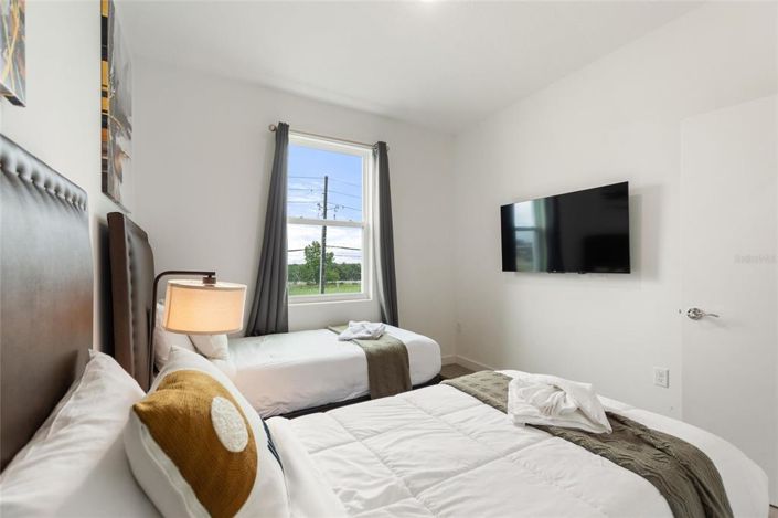 Image No.40-3 Bed Townhouse for sale