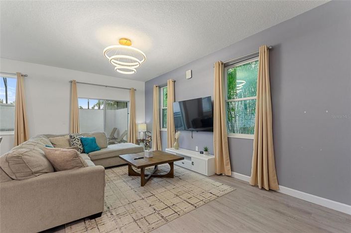 Image No.7-3 Bed Townhouse for sale