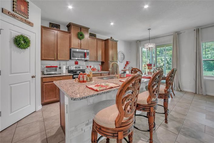 Image No.17-3 Bed Property for sale