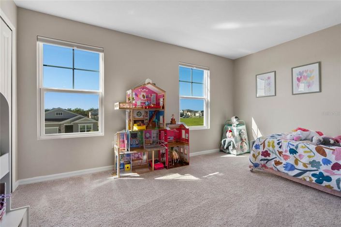 Image No.19-5 Bed House for sale