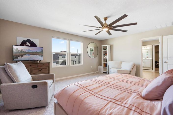 Image No.23-5 Bed House for sale