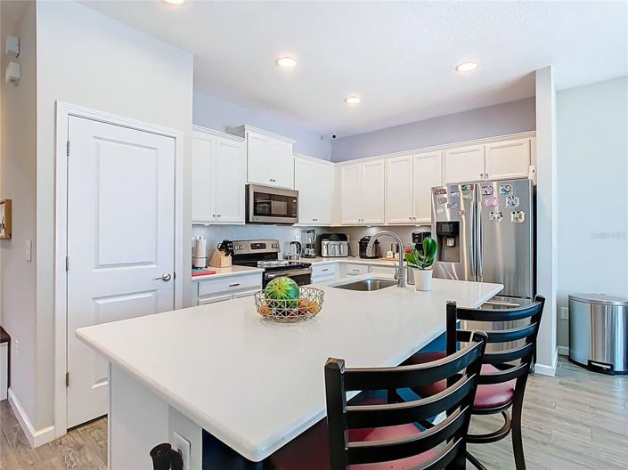 Image No.10-4 Bed House for sale