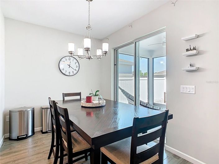 Image No.12-4 Bed House for sale