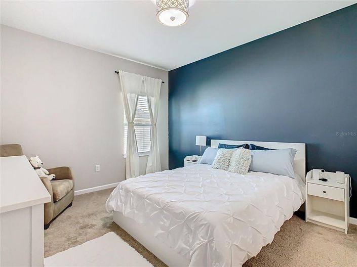 Image No.20-4 Bed House for sale