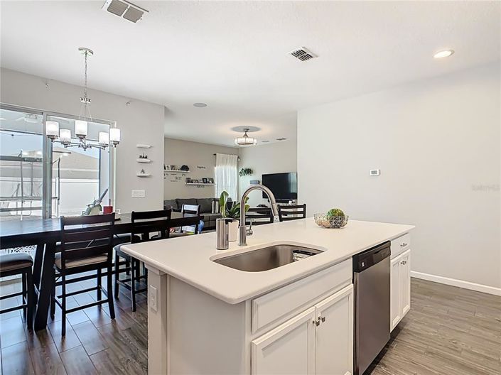 Image No.8-Maison de 4 chambres à vendre à Saint John