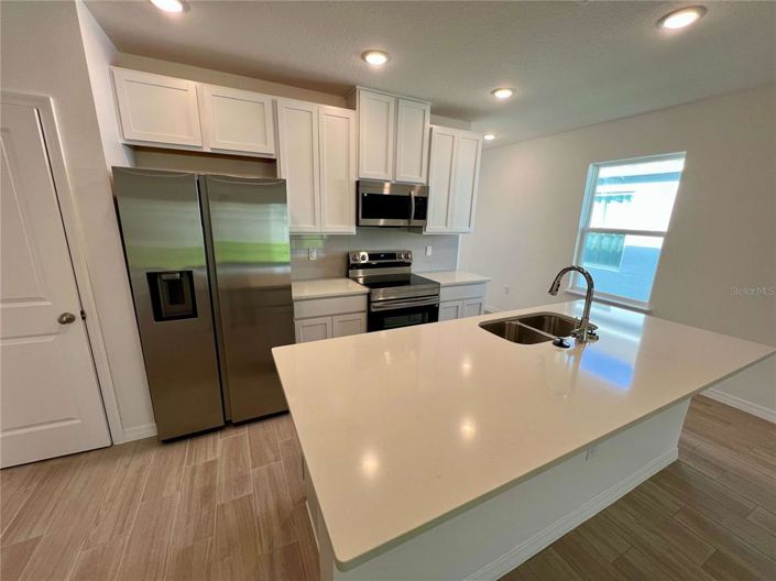 Image No.2-Maison de 4 chambres à vendre à Saint John