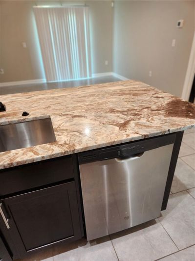 Image No.19-3 Bed House for sale