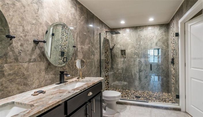 Image No.6-3 Bed House for sale