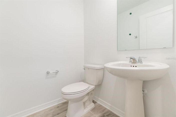 Image No.12-5 Bed House for sale