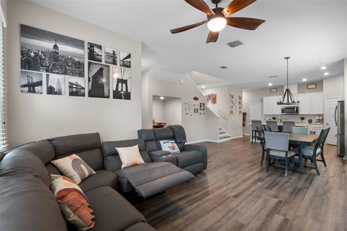 Image No.10-4 Bed House for sale