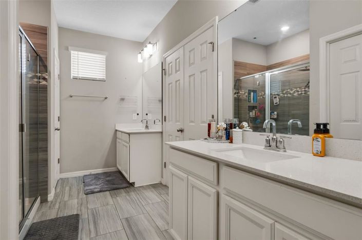 Image No.28-4 Bed House for sale