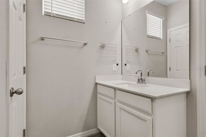 Image No.29-4 Bed House for sale