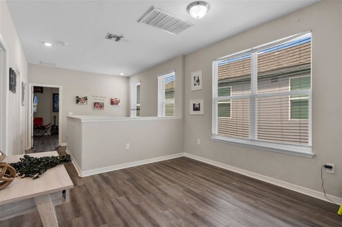 Image No.31-4 Bed House for sale