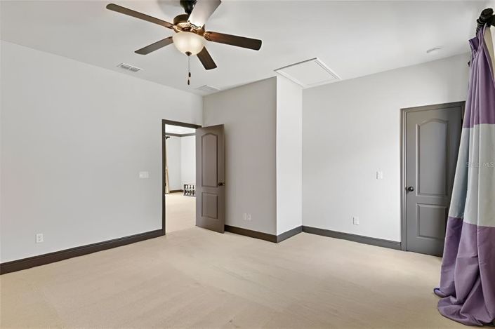 Image No.26-5 Bed House for sale