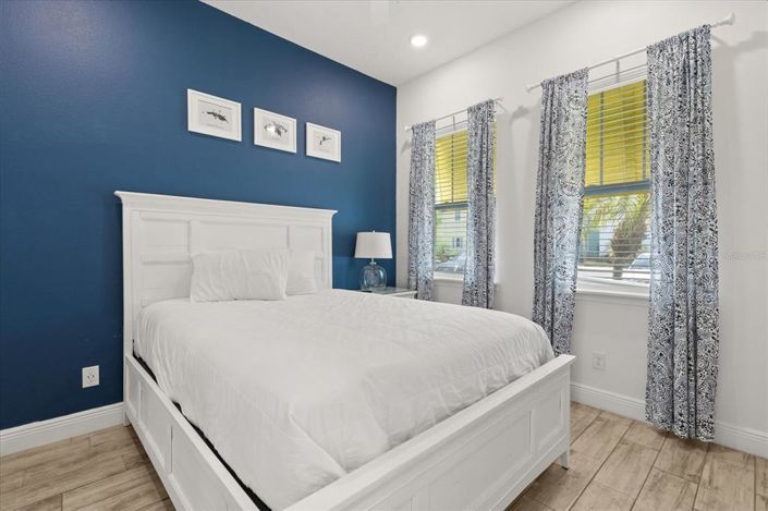 Image No.16-5 Bed House for sale