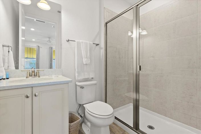 Image No.24-5 Bed House for sale