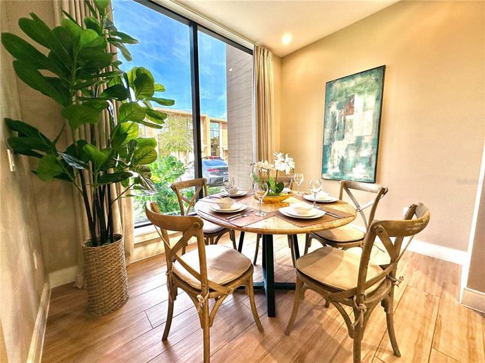 Image No.7-4 Bed Townhouse for sale