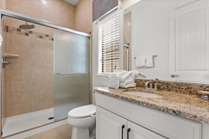 Image No.17-5 Bed House for sale