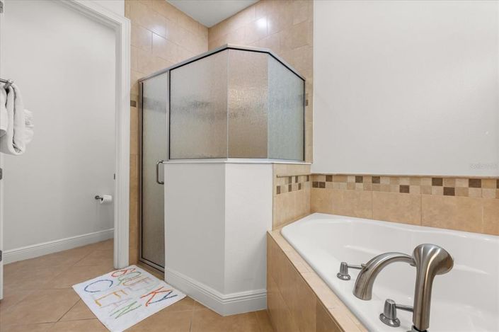 Image No.31-5 Bed House for sale