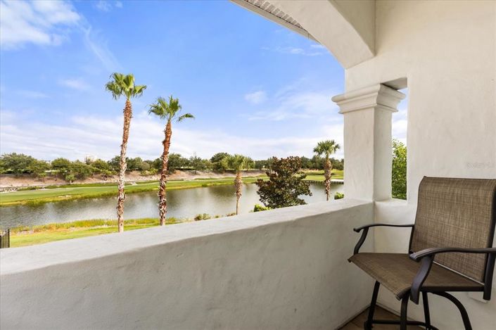 Image No.40-5 Bed House for sale