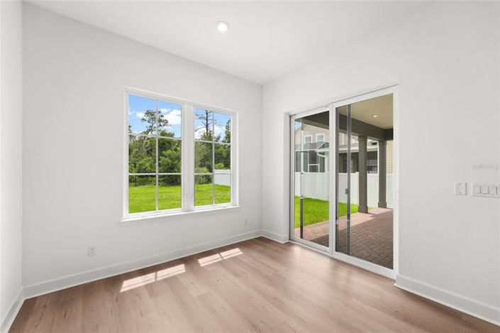 Image No.17-4 Bed House for sale