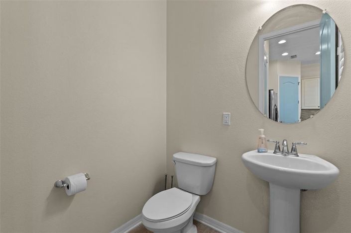 Image No.10-3 Bed House for sale