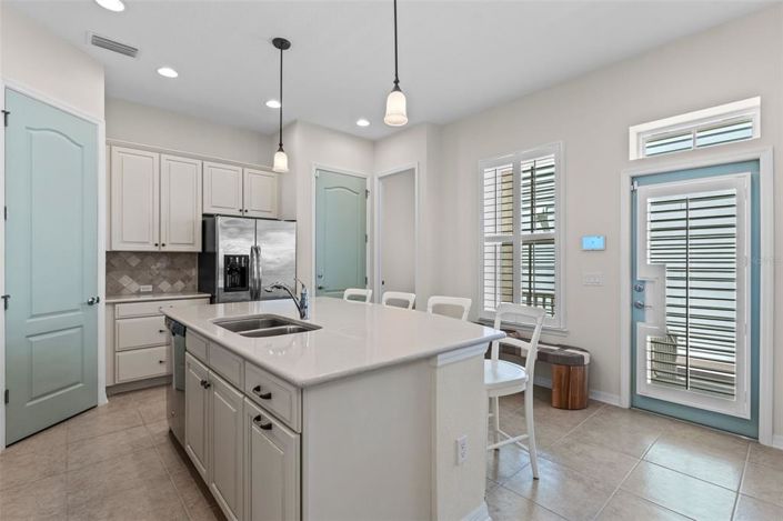 Image No.6-3 Bed House for sale