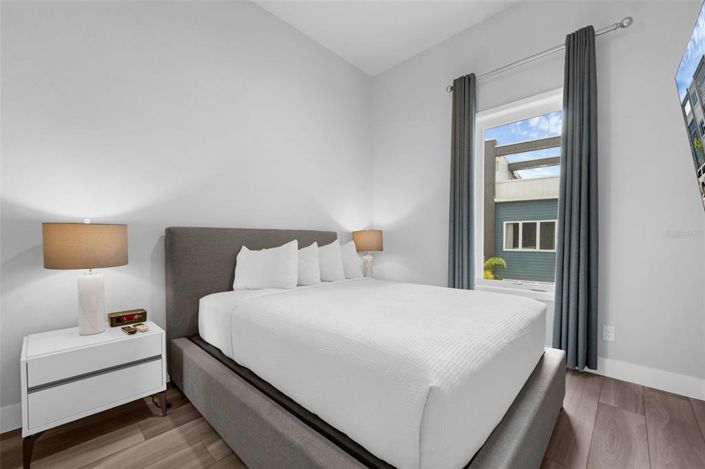 Image No.14-5 Bed Apartment for sale