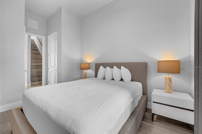 Image No.15-5 Bed Apartment for sale