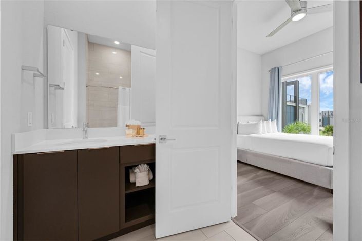 Image No.24-5 Bed Apartment for sale