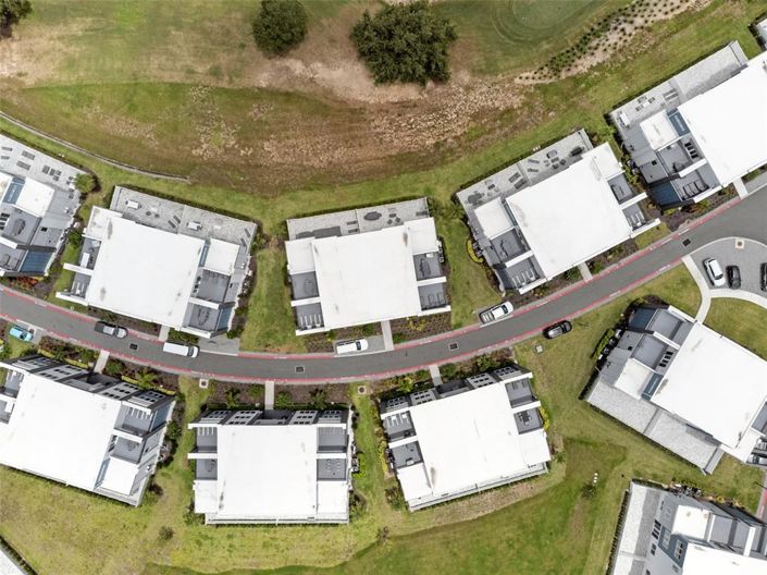 Image No.32-5 Bed Apartment for sale