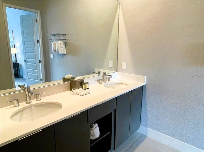 Image No.10-Appartement de 4 chambres à vendre à Saint John