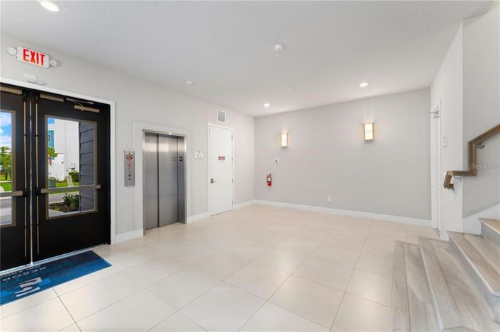 Image No.3-Appartement de 4 chambres à vendre à Saint John