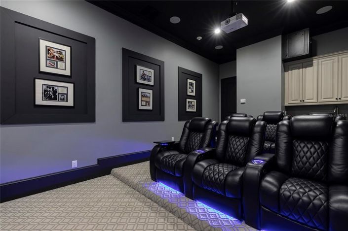 Image No.10-5 Bed House for sale