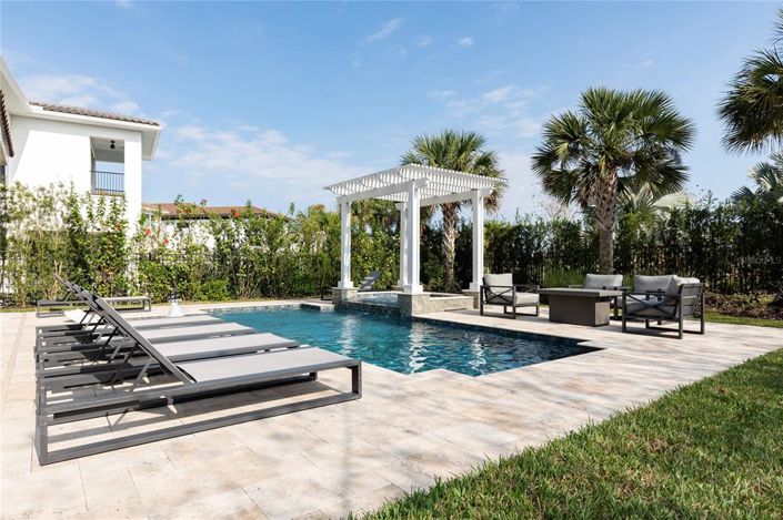 Image No.20-5 Bed House for sale