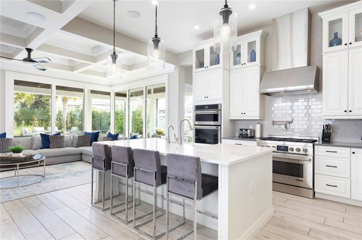 Image No.3-5 Bed House for sale