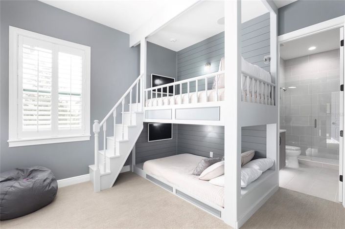 Image No.31-5 Bed House for sale