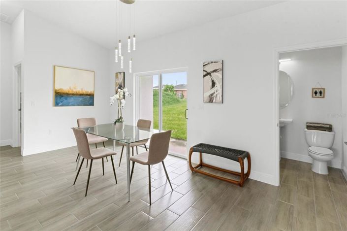 Image No.11-Propriété de 4 chambres à vendre à Kissimmee