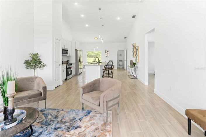 Image No.6-Propriété de 4 chambres à vendre à Kissimmee